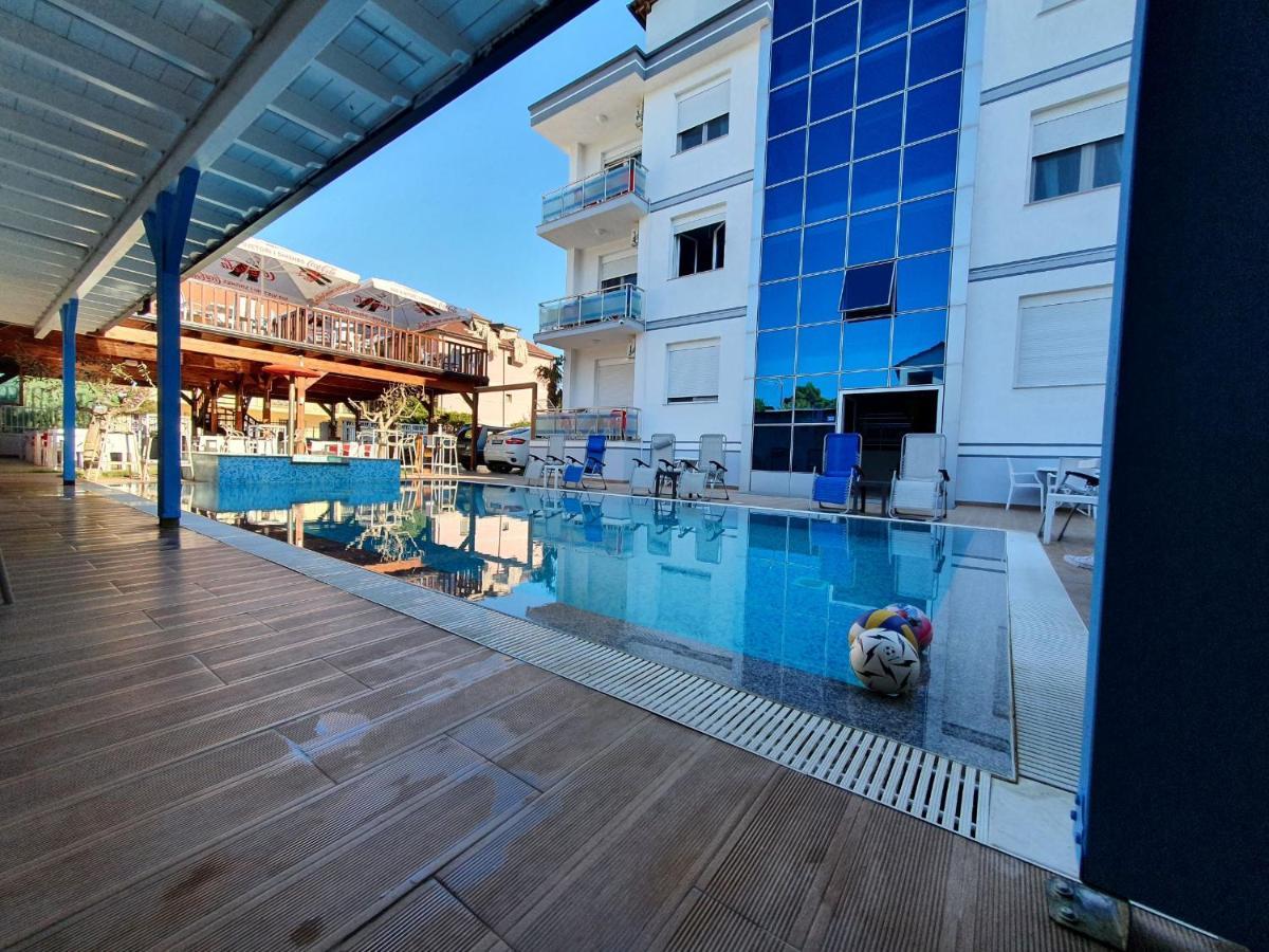 Brian Hotel Velipoje Ngoại thất bức ảnh