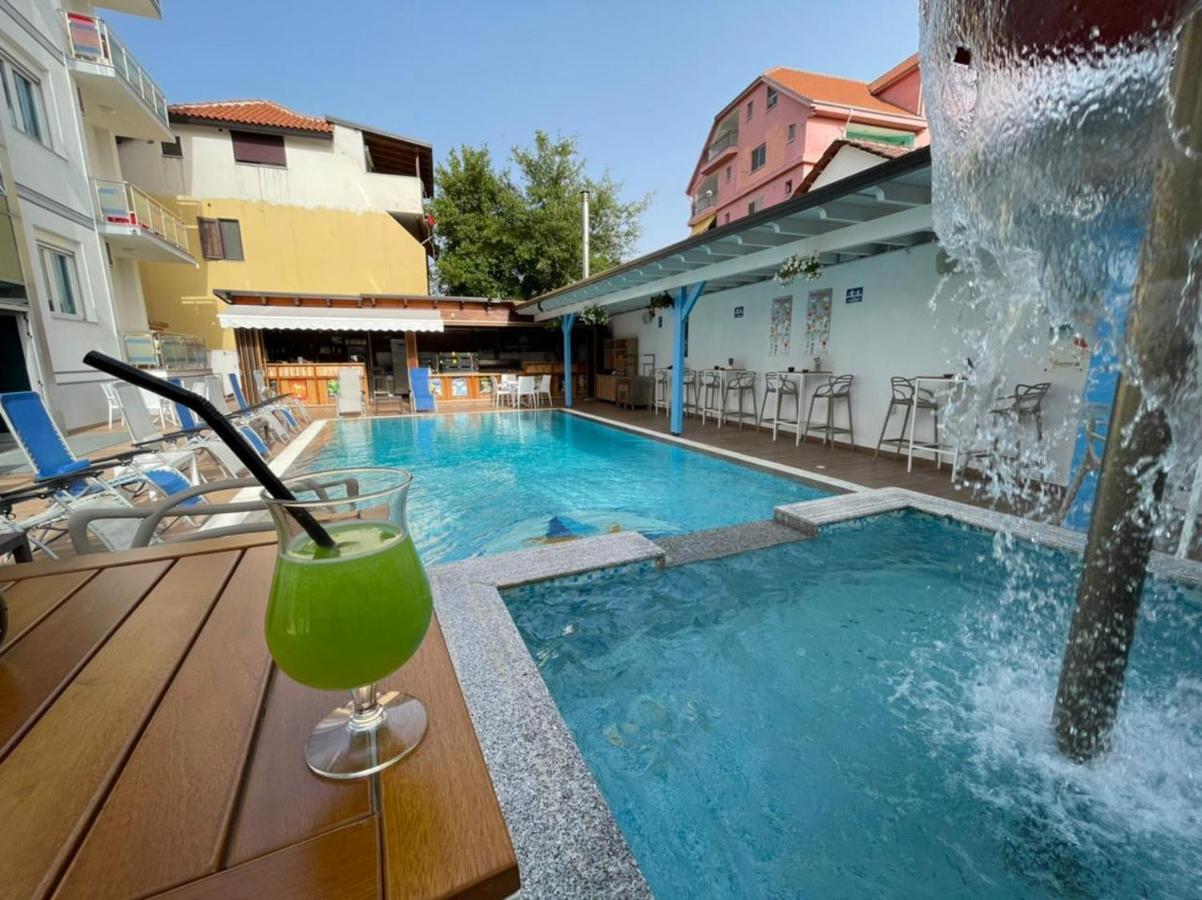 Brian Hotel Velipoje Ngoại thất bức ảnh