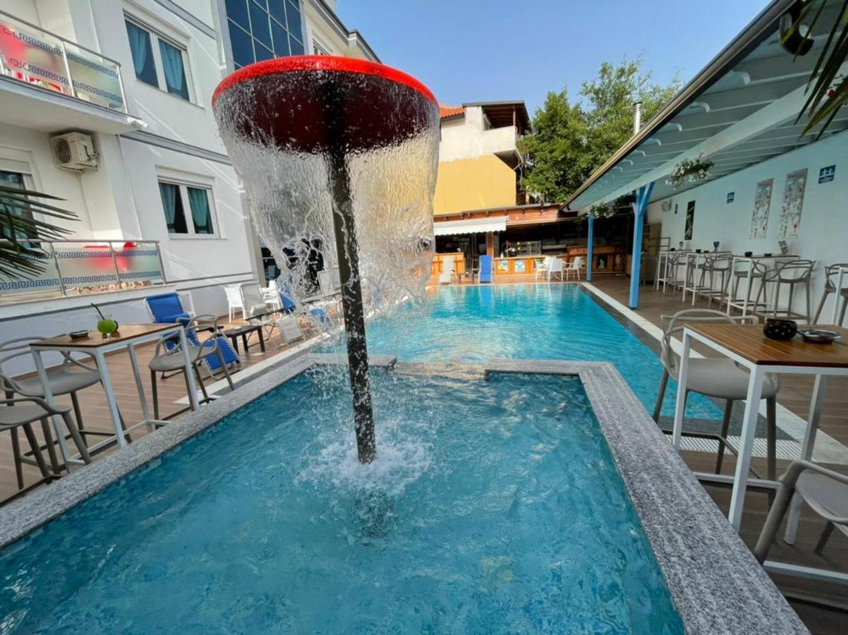 Brian Hotel Velipoje Ngoại thất bức ảnh