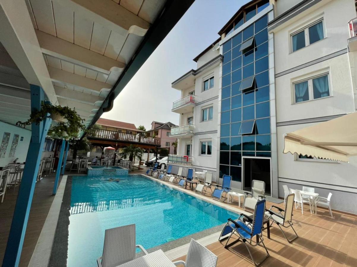 Brian Hotel Velipoje Ngoại thất bức ảnh