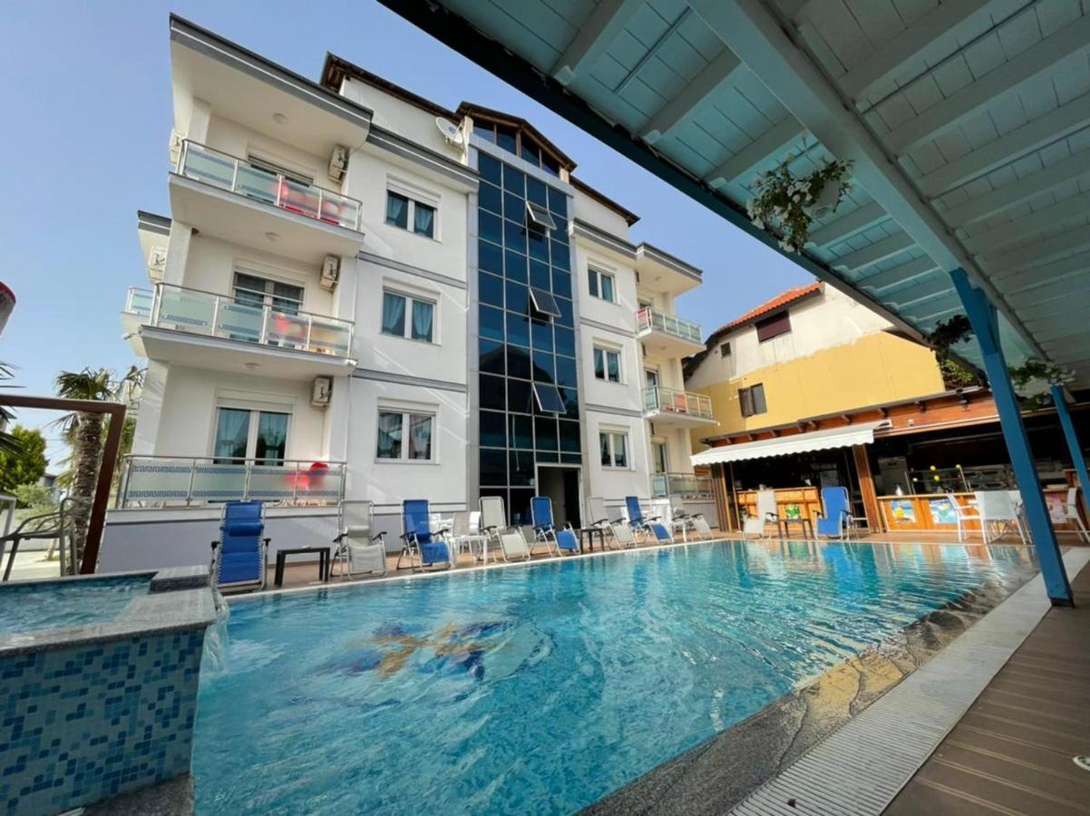 Brian Hotel Velipoje Ngoại thất bức ảnh