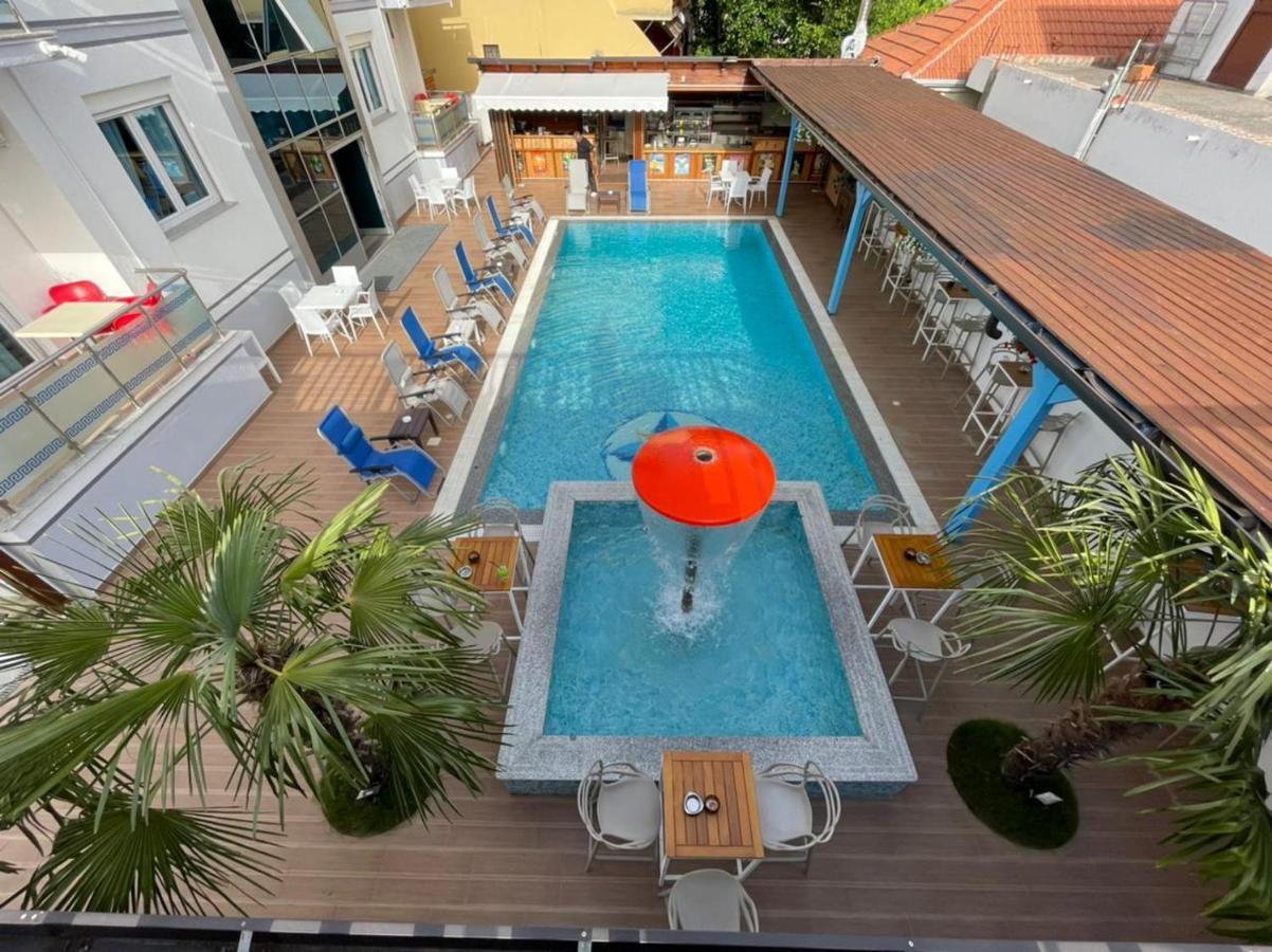 Brian Hotel Velipoje Ngoại thất bức ảnh