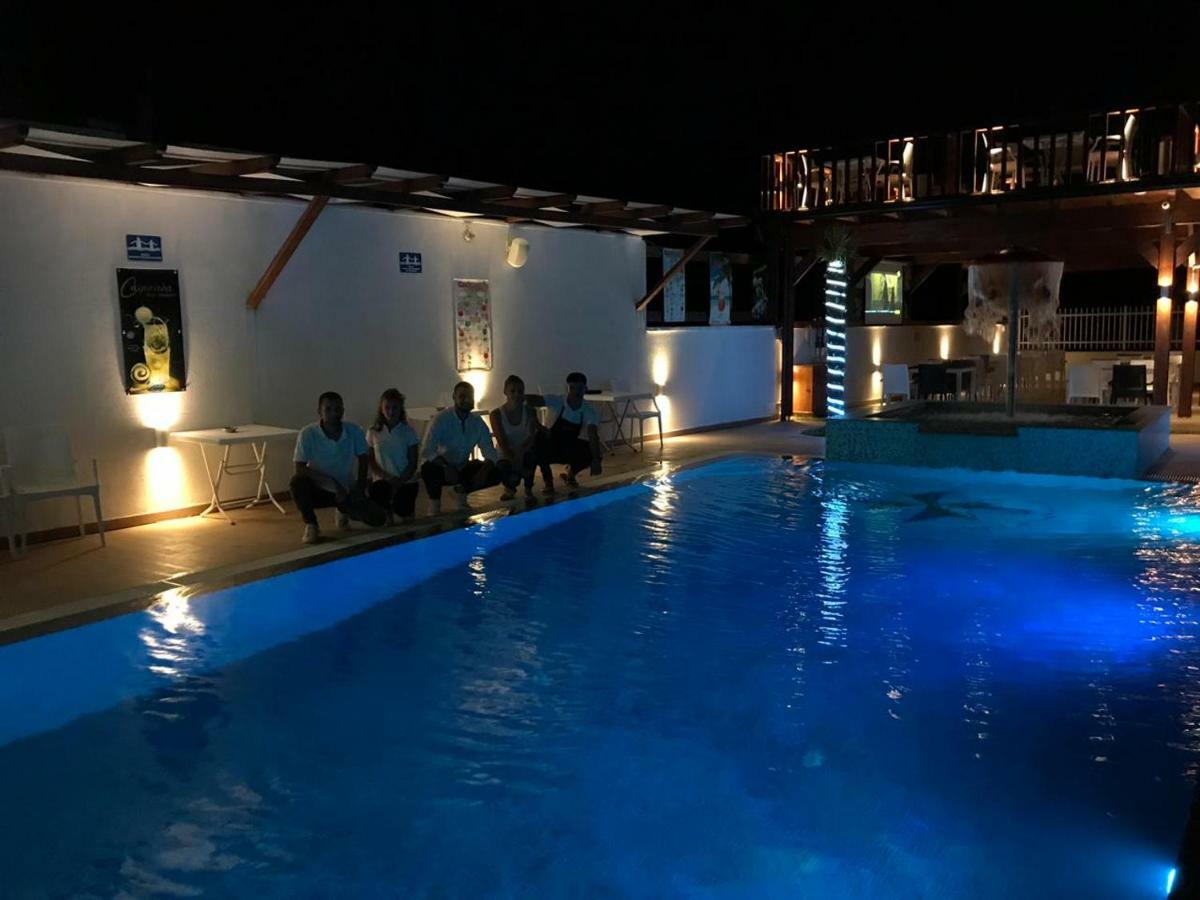 Brian Hotel Velipoje Ngoại thất bức ảnh