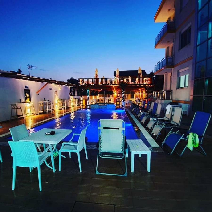 Brian Hotel Velipoje Ngoại thất bức ảnh